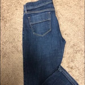 Old Navy sweetheart jeans